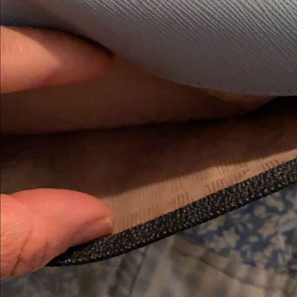 Michael Kors monogram blue wallet - Picture 3 of 7